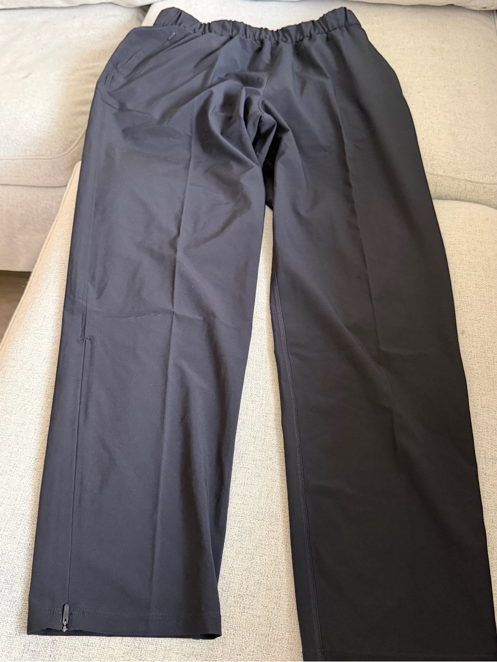 Coolibar Men's Black Elastic Waist Jogger Pants